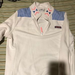 Women’s vineyard vines size medium